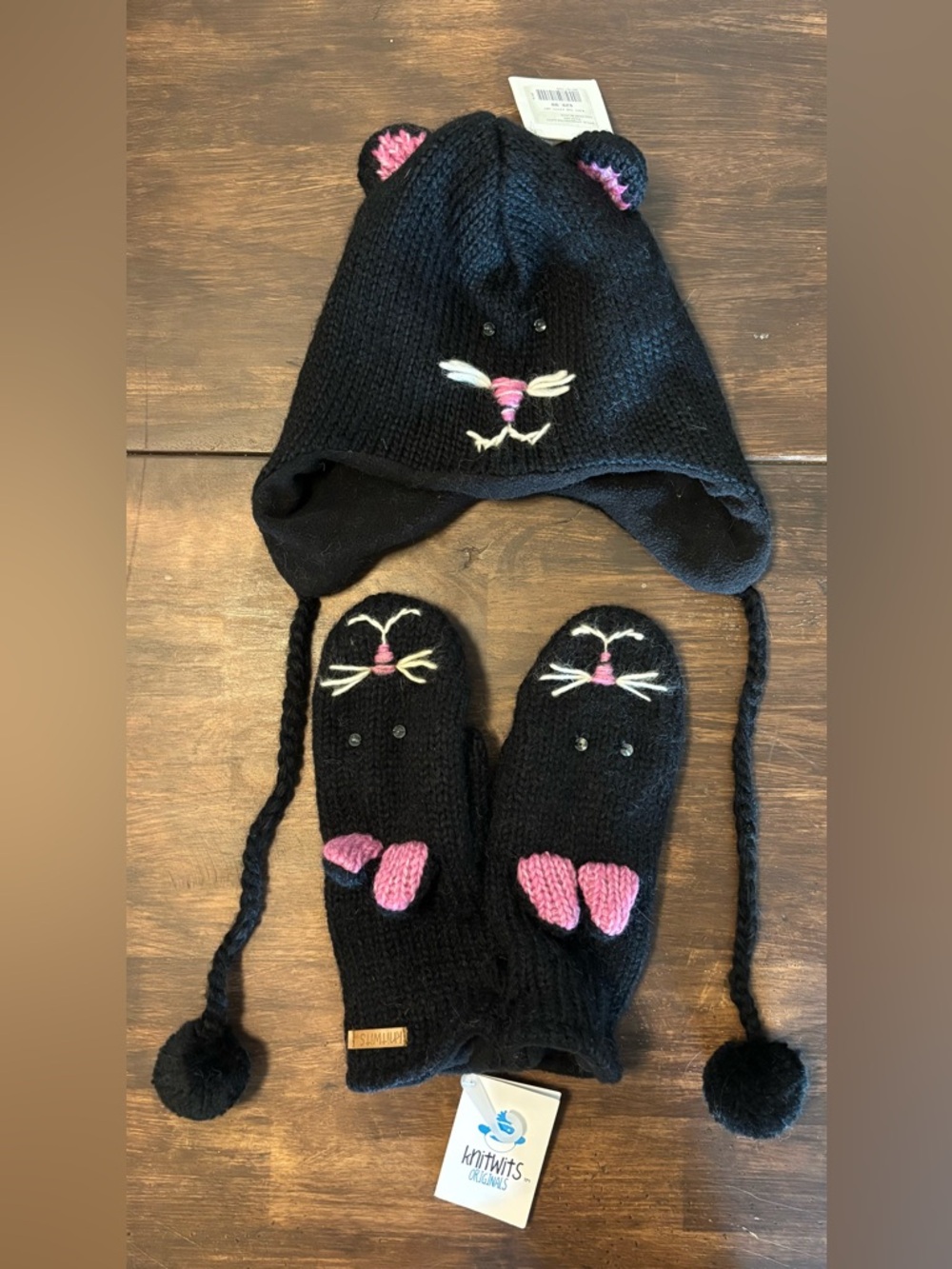 Kids Knit Mittens & Matching Hat